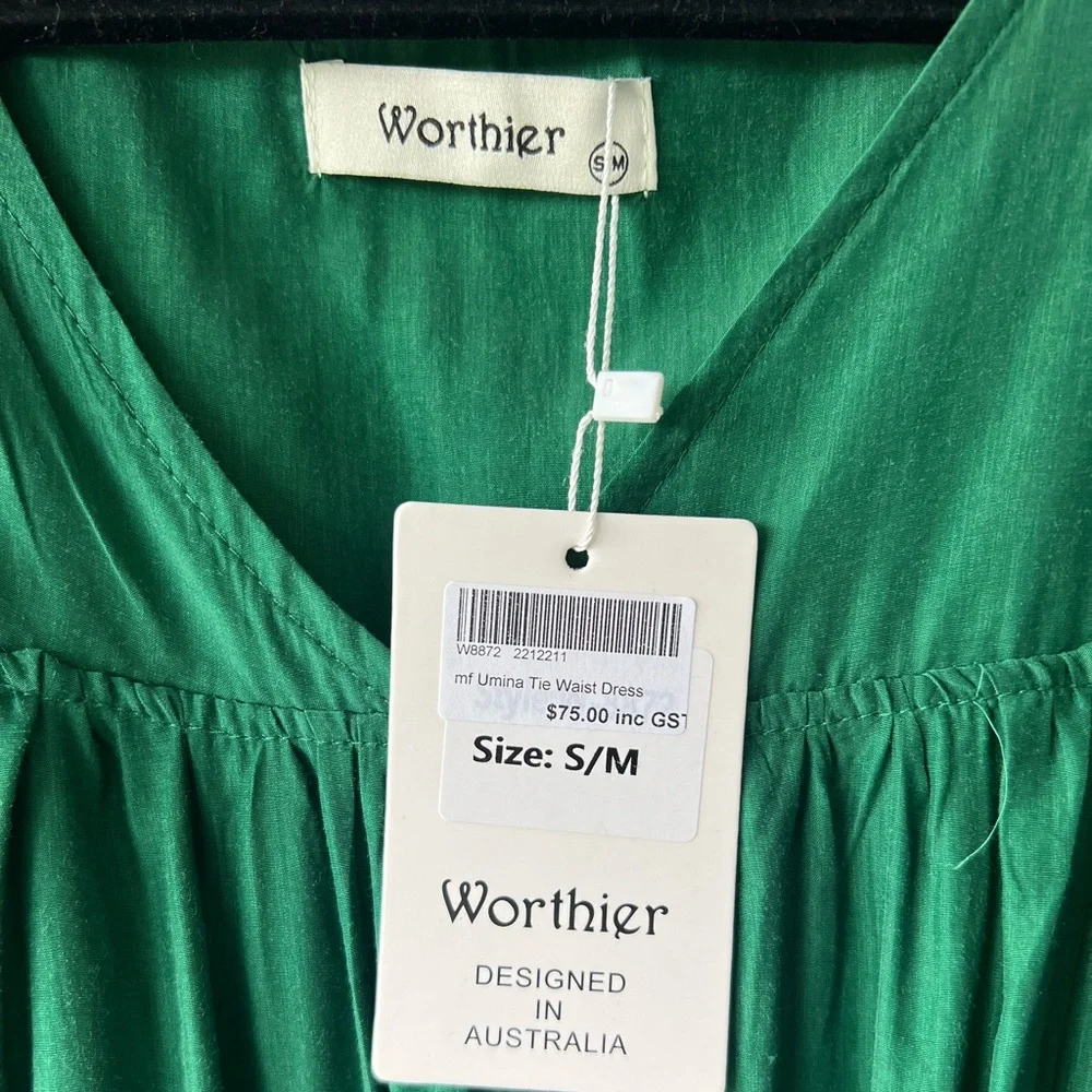 Worthier Umina Tie Waist Dress in Forrest Green Size S/M BNWT - Picture 2 of 8